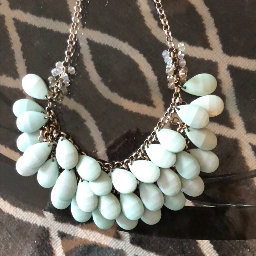 Statement necklace